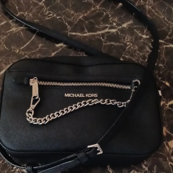 Michael Kors Black Crossbody Bag - Picture 2 of 10
